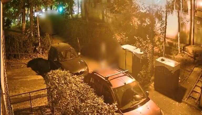 Clipe de groază pe o alee din București: tânără atacată cu un cuțit