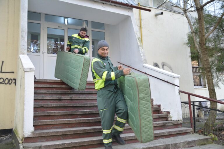 Colectarea gratuită a deșeurilor voluminoase și electrocasnicelor defecte în Sectorul 1 pe 22 octombrie 2025