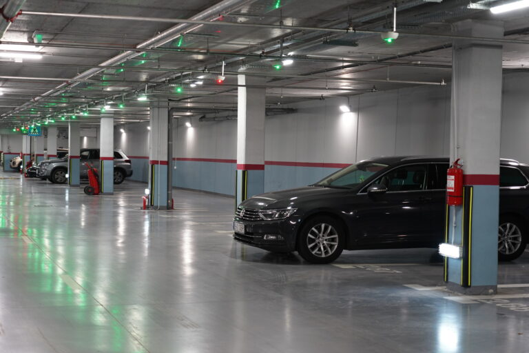 Bucureștiul, orașul care nu mai are loc pentru mașini