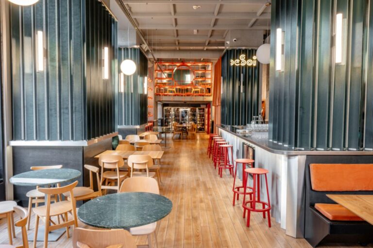 DeSoi deschide un nou restaurant în Capitală, la Hotelul Cișmigiu