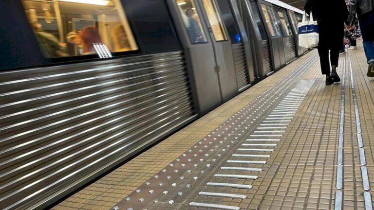 Experiență înfiorătoare la metrou: O bucureșteancă alergată de un bărbat agresiv la Dristor 1
