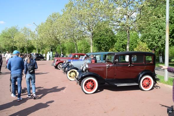 Expoziția Retro Parada Toamnei, un eveniment de neratat în București