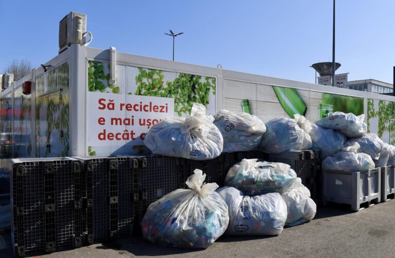 Extinderea sistemului SGR: Reciclarea borcanelor și sticlelor de oțet devine posibilă din 2027