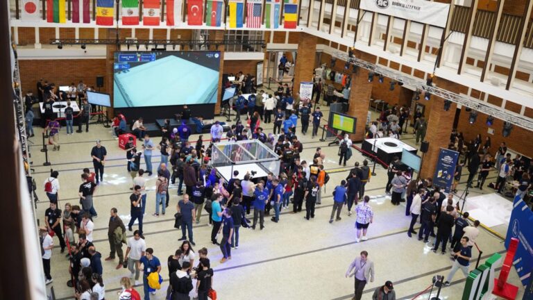 Festival de Roboți în București: Robofest 2025