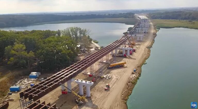 Imagini recente cu Podul peste Cernica, de pe Lotul 4 al Autostrăzii Bucureștiului