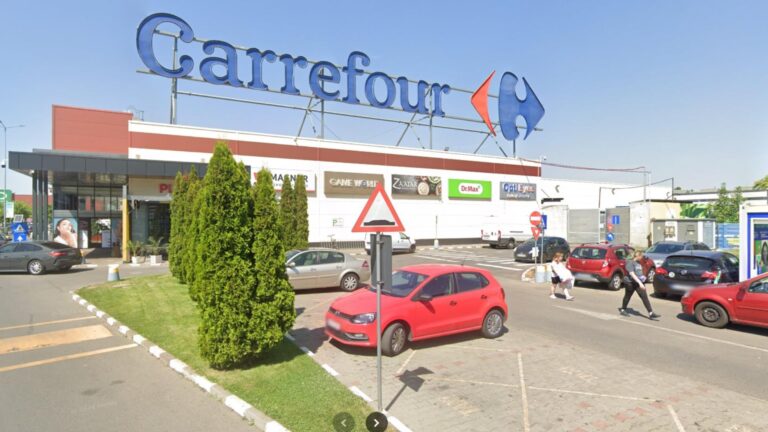 Magazinele Carrefour se retrag din România, inclusiv din București