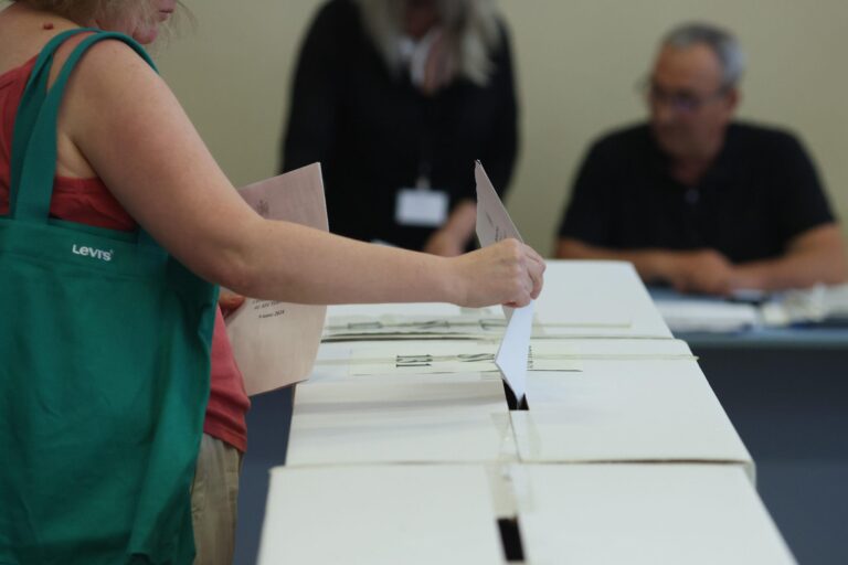 Șase secții de votare pentru nevăzători la alegerile de la PMB