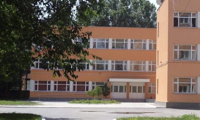 Sector 3 | Elevii vor putea învăța meserii în sistem dual, prin parteneriate cu STB și Camera de Comerț Româno-Germană