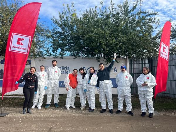 Voluntariat la ASPA Bragadiru: O zi dedicată câinilor fără stăpân