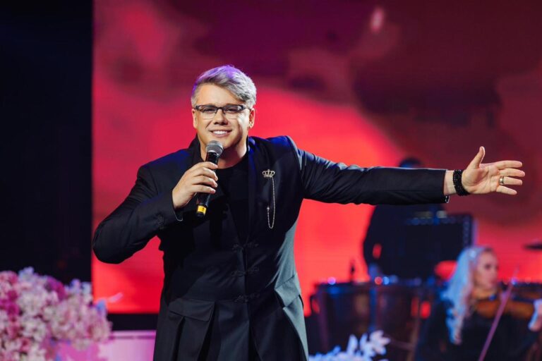 Fuego va concerta la Târgul de Crăciun din Drumul Taberei 🎄