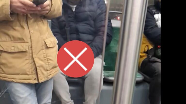 Incident neplăcut într-un tramvai din București: O tânără povestește despre o experiență deranjantă