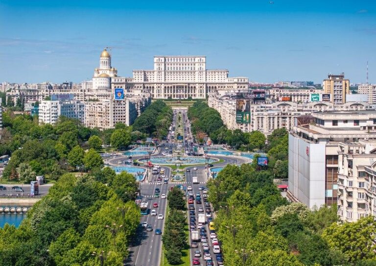 Primăria București propune o taxă turistică de 10 lei pe noapte: detalii despre aplicare