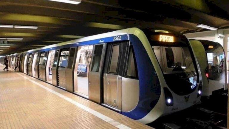 Incident grav la Metrorex: O impiegată agresată în Depoul Berceni