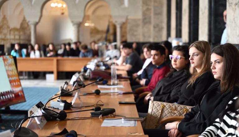 60 de studenți de la ASE și SNSPA fac practică la Primăria Sectorului 1