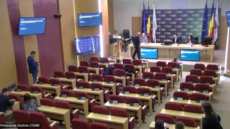 Alin Stoica acuză primarul general de cenzurarea consilierilor generali