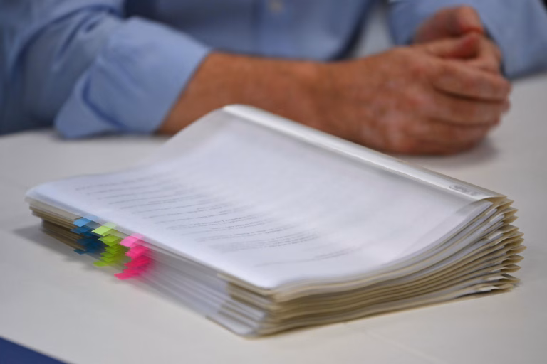 Certificatul fiscal devine necesar și pentru cumpărători în tranzacțiile imobiliare și auto