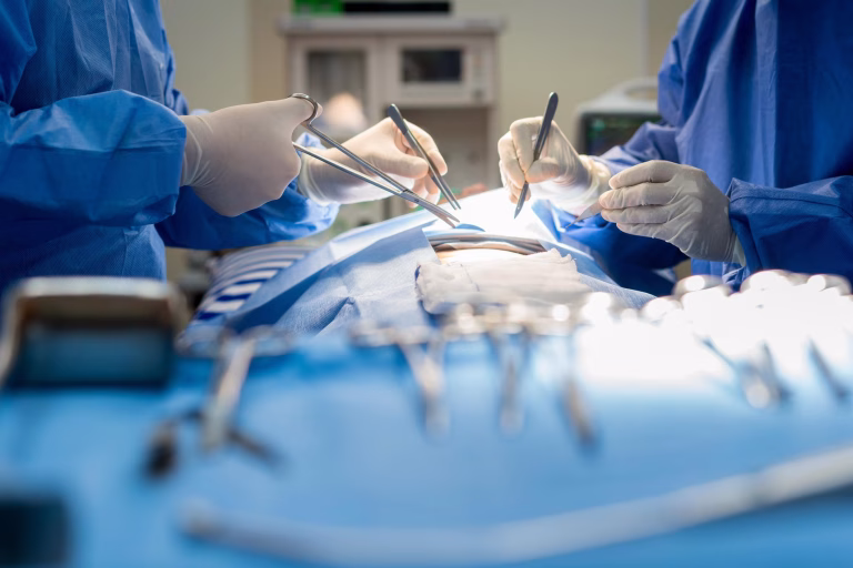 Extinderea anchetei la Spitalul Elias: medici suspectați de activitate privată în timpul programului de stat