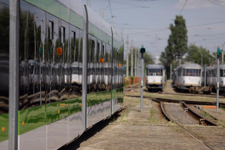 Lecție de educație civică în tramvaiul 32: „E vorba de civilizație, acasă poți să faci ce vrei”