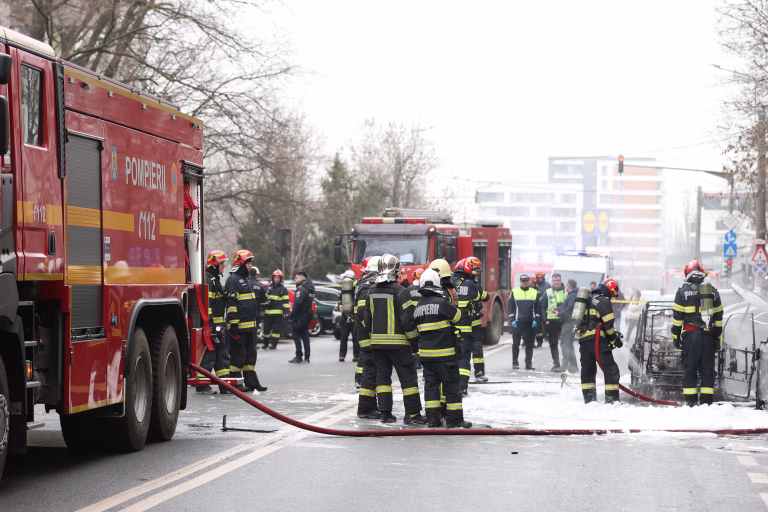 Verificări la Registrul Auto Român după incendiul tragic din București