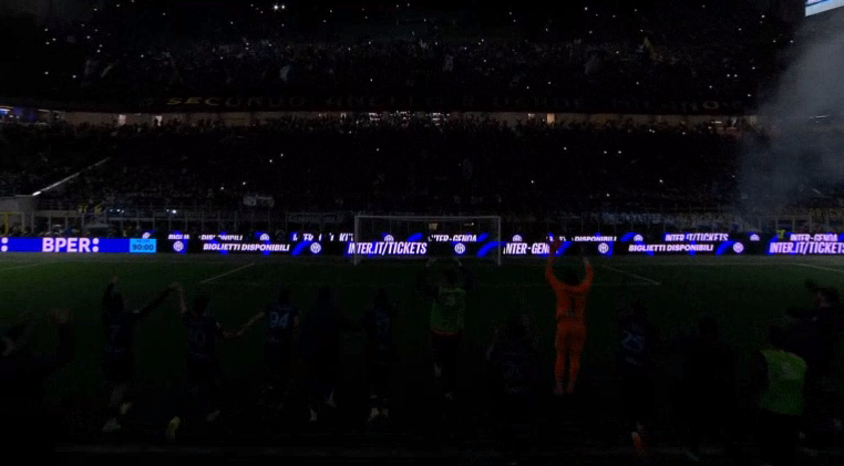 Fanii lui Inter au scandat numele lui Cristi Chivu după derby