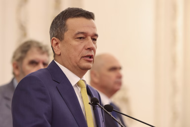 Grindeanu despre Bolojan: „Nu ne trimitem inimioare pe WhatsApp