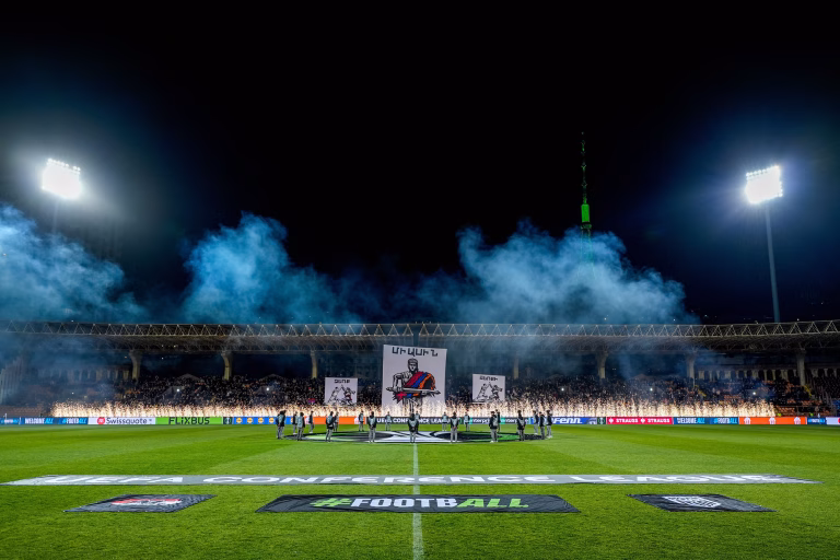 Românul care a umilit o echipă de 12 ori mai scumpă