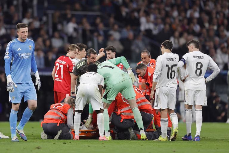 Sperietură zdravănă la Real – Benfica: jucător la spital