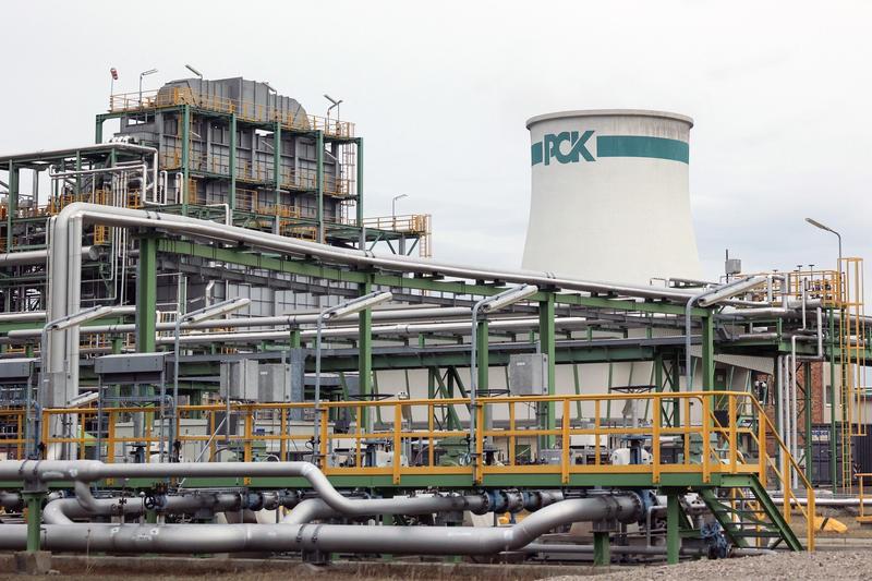 Ungaria și Slovacia caută rute alternative pentru petrolul rusesc - Politica