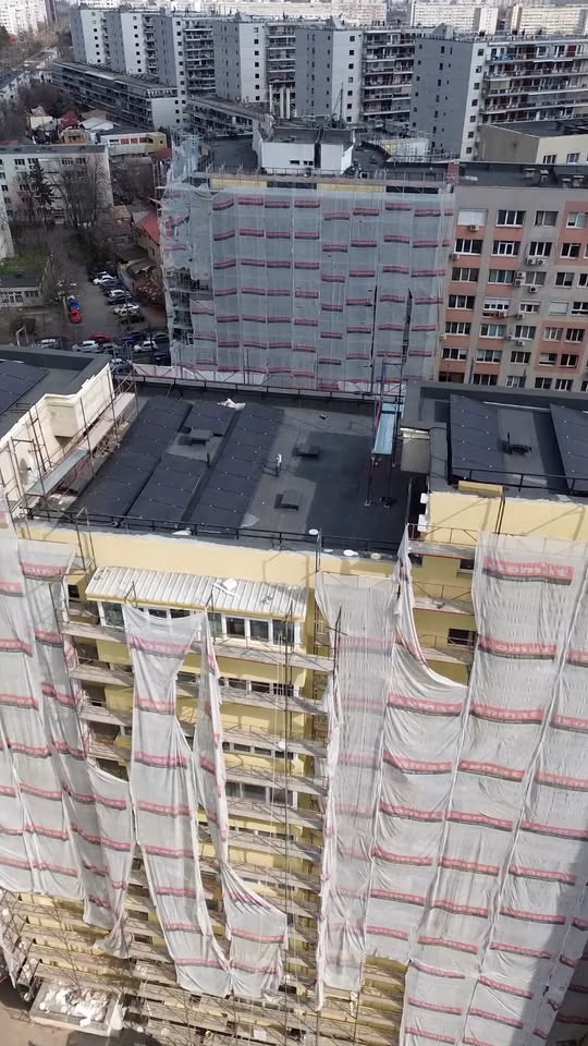 100 de blocuri din București intră la izolat: factură mai mică cu 40%