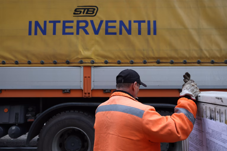 Criză la STB: Directorul companiei acuză presa de panică