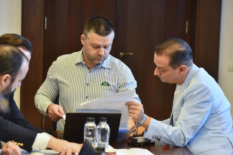 Daniel Băluță prezintă proiecte importante la Primăria Capitalei: piste de biciclete, investiții în zona Unirii și pasaje în Sectorul 4