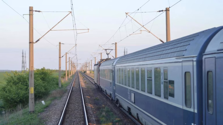 Încep lucrările de modernizare pe calea ferată București – Giurgiu, circulația trenurilor suspendată din 16 martie