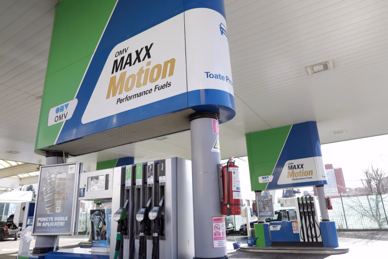 Întâlnire între Nicușor Dan și premierul Ilie Bolojan cu reprezentanții OMV Petrom