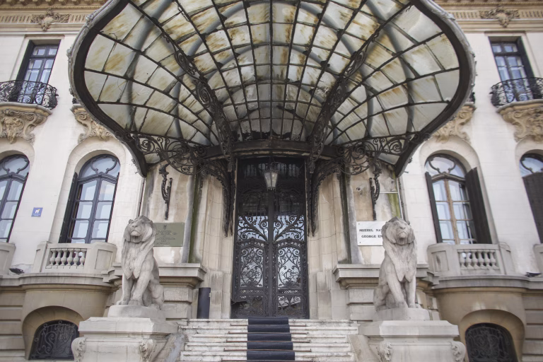 Ministrul Culturii: Obiectele din Muzeul „George Enescu” sunt în siguranță. Lucrările de restaurare vor continua în cel mai scurt timp