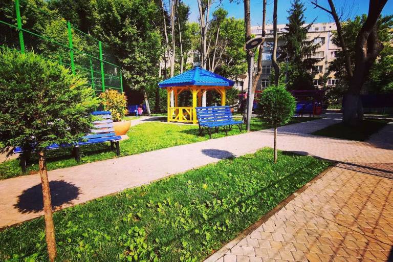 Primăria Sectorului 4 intenționează achiziția de foișoare stradale la preț de garsonieră