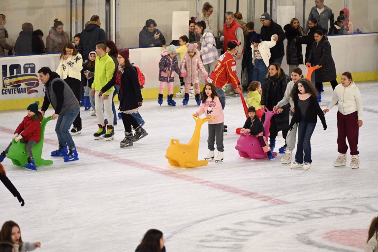 Program de agrement la Berceni Arena, în acest weekend. Când se poate intra pe patinoar