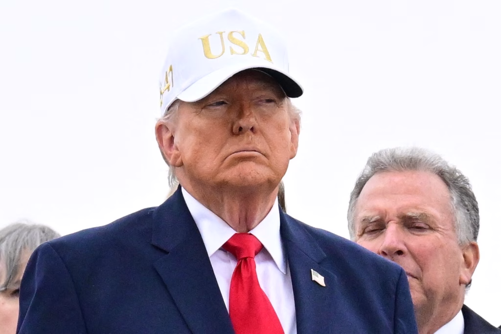 Articol incomplet — lipsesc detaliile despre decizia lui Trump - Sport