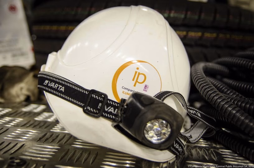Compania de iluminat public angajează electricieni în București - Bucuresti