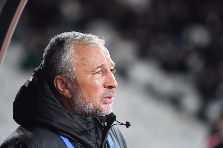 Dan Petrescu, operat de urgență la 58 de ani