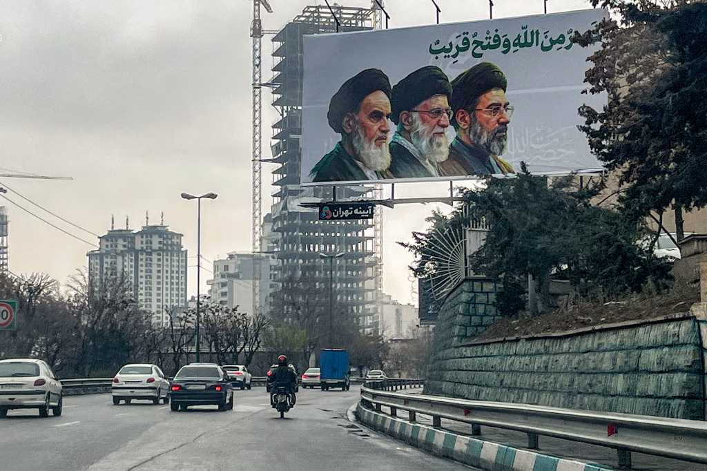 De ce e atât de greu să schimbi lucrurile în Iran - Politica