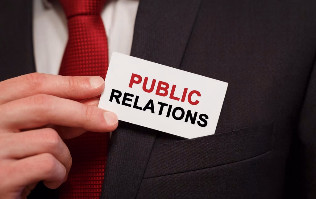 Echipele de iluminat public lucrează non-stop în București - Bucuresti (Stock photo)