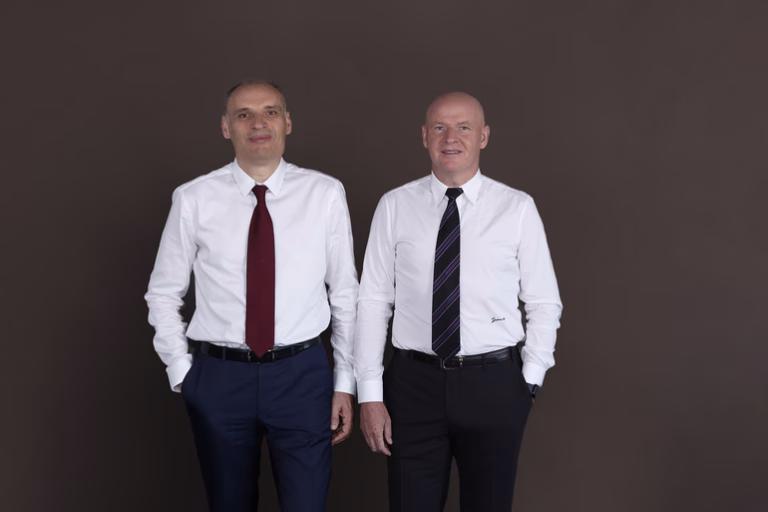 Frații de la Dedeman bagă 27 de milioane în energie verde