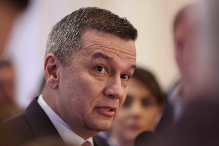 Grindeanu vorbește cu mama lui despre Bolojan