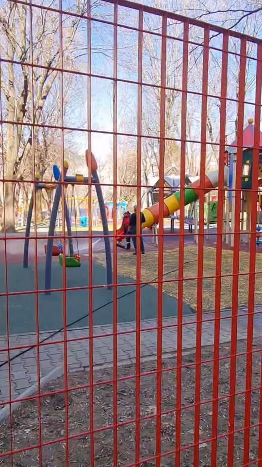 Locurile de joacă din Sectorul 4, pregătite pentru weekend - Bucuresti