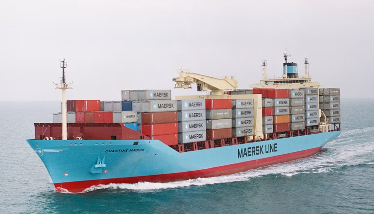 Maersk oprește operațiunile în Oman după atac cu dronă