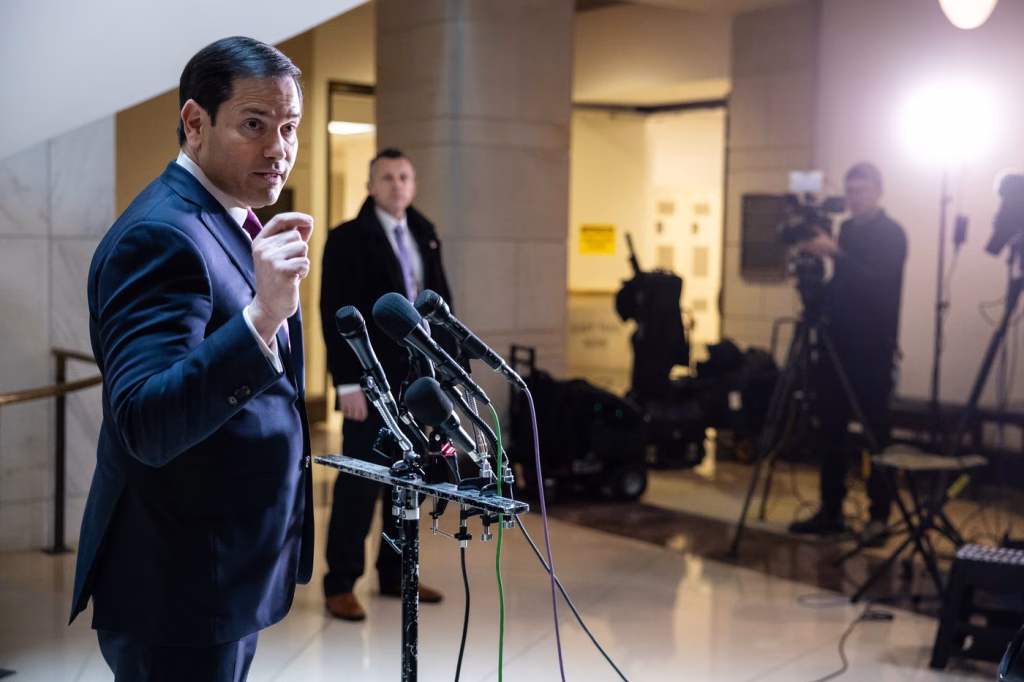 Marco Rubio explică de ce SUA a lovit Iranul înaintea Israelului - Politica