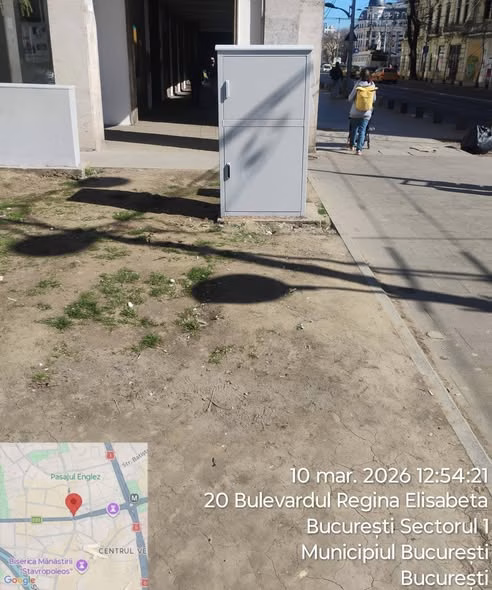 Război total cu firmele care lipesc afișe peste tot în București - Bucuresti