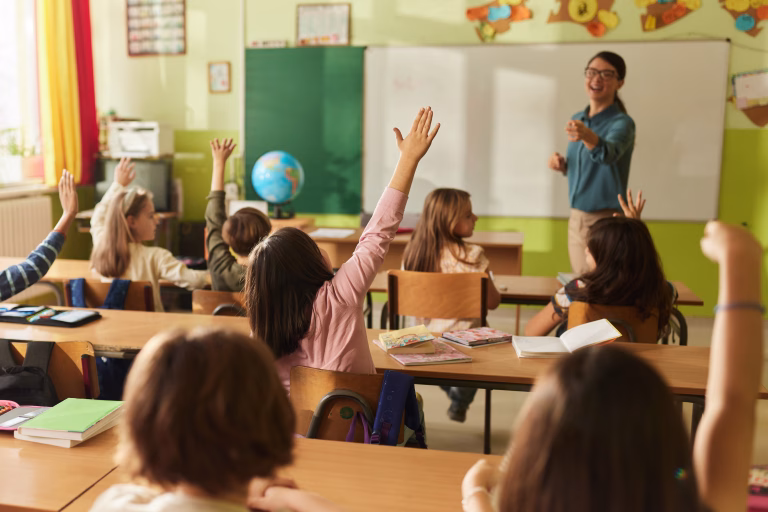 Vacanță de primăvară în aprilie 2026 pentru elevi