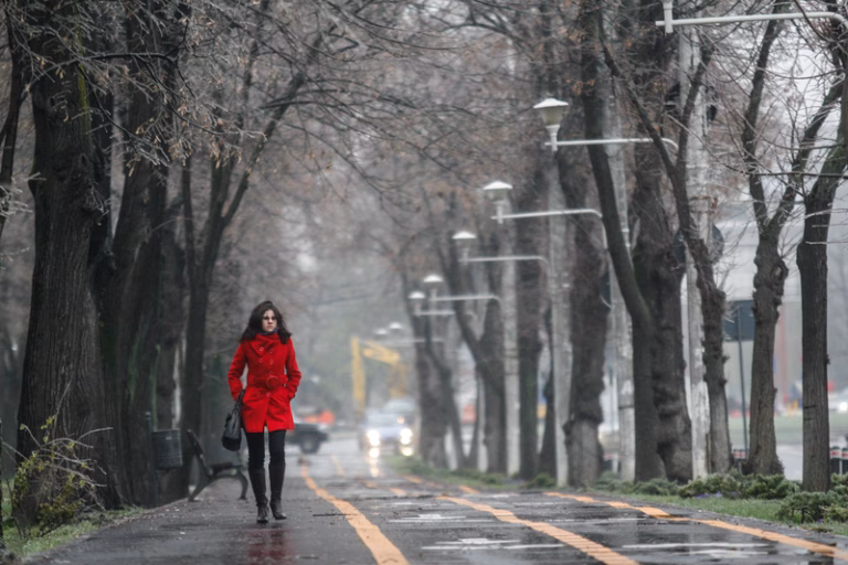 Vine frigul: aer polar în București în martie