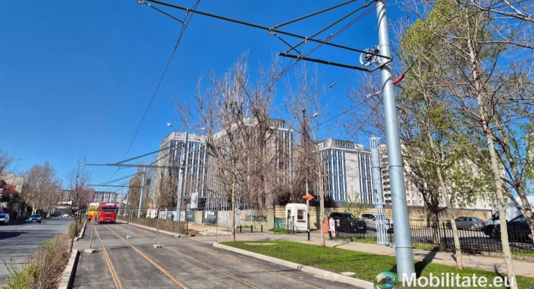Finalizarea lucrărilor la linia de tramvai de pe Bulevardul Expoziției se apropie